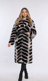 Haina din blana de rex chinchilla model impletit, alb-negru Haina din blana de rex chinchilla model impletit, alb-negru