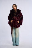 Palton alcantara stil fluture cu blana de vulpe, bordo