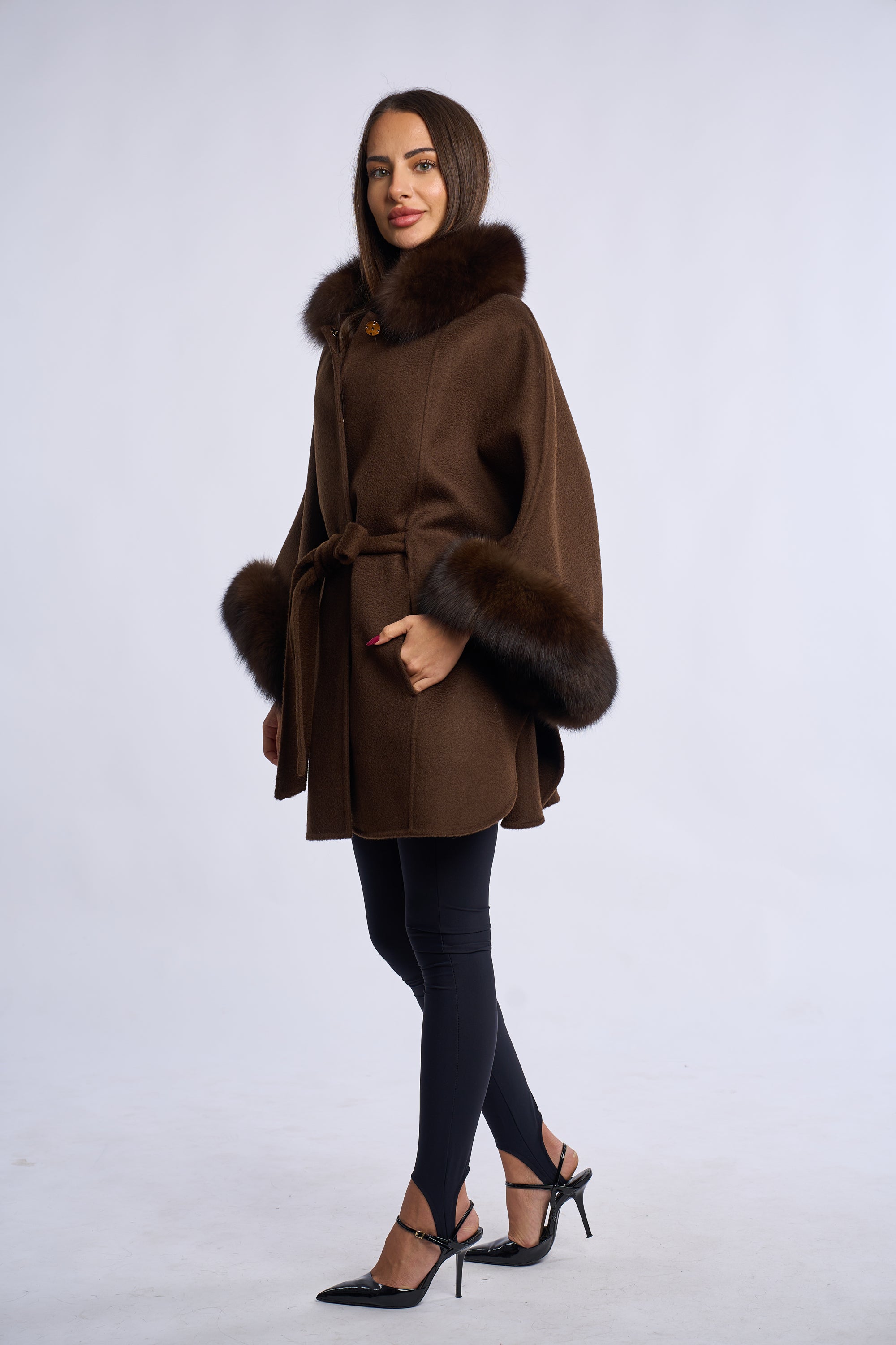 Palton lana de mernos cu blana de vulpe, dark brown