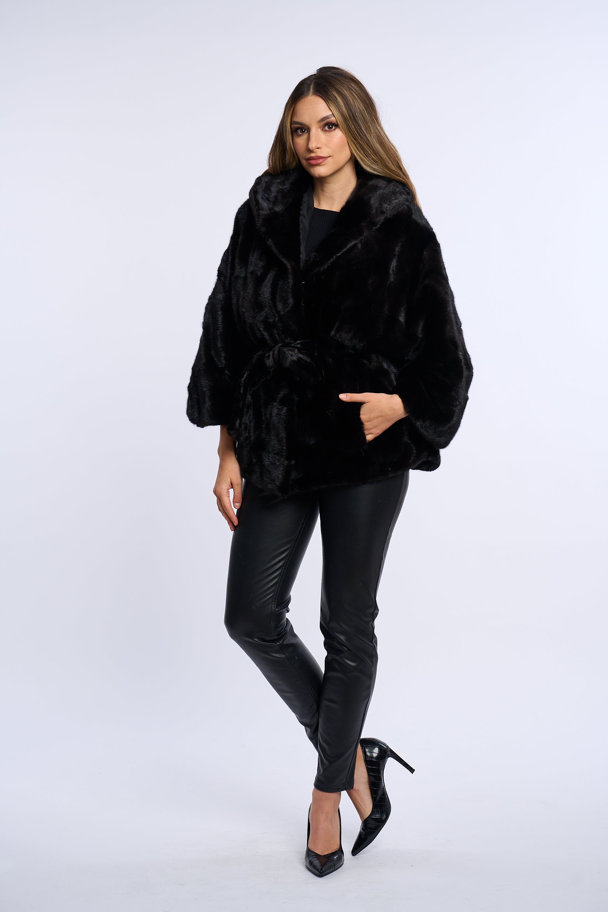 Haina blana naturala de vizon bucatele, stil fluture