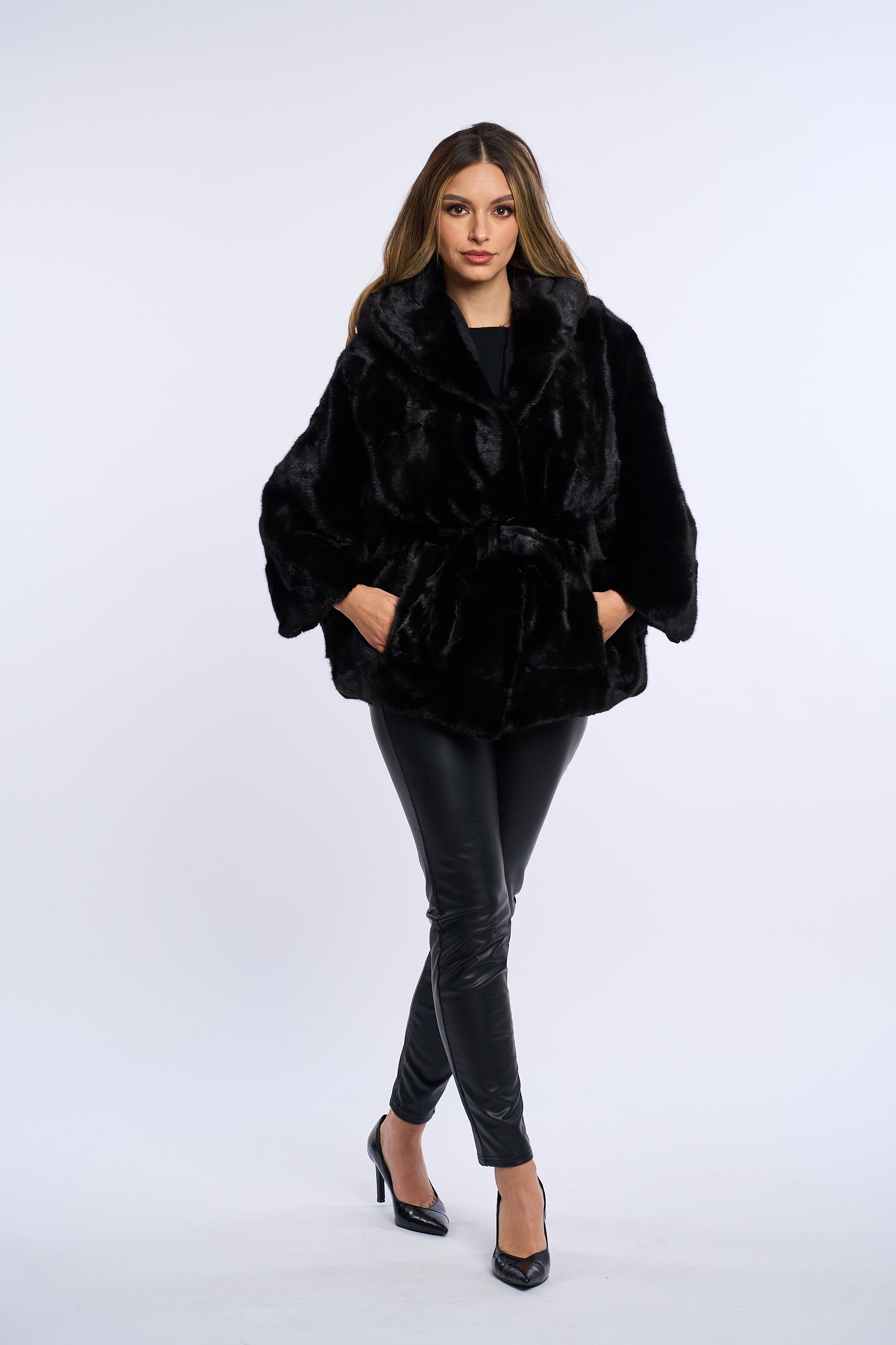 Haina blana naturala de vizon bucatele, stil fluture