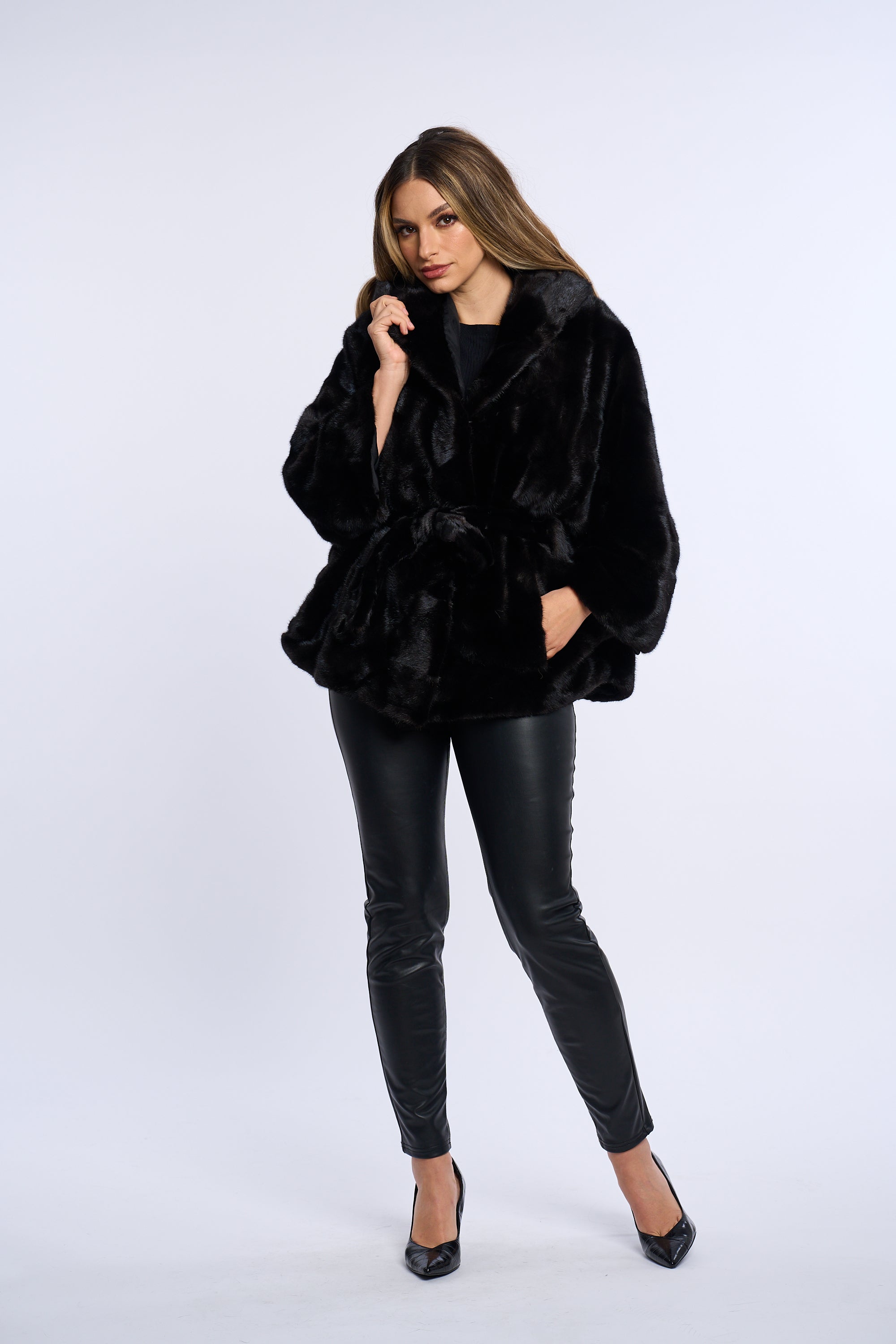 Haina blana naturala de vizon bucatele, stil fluture