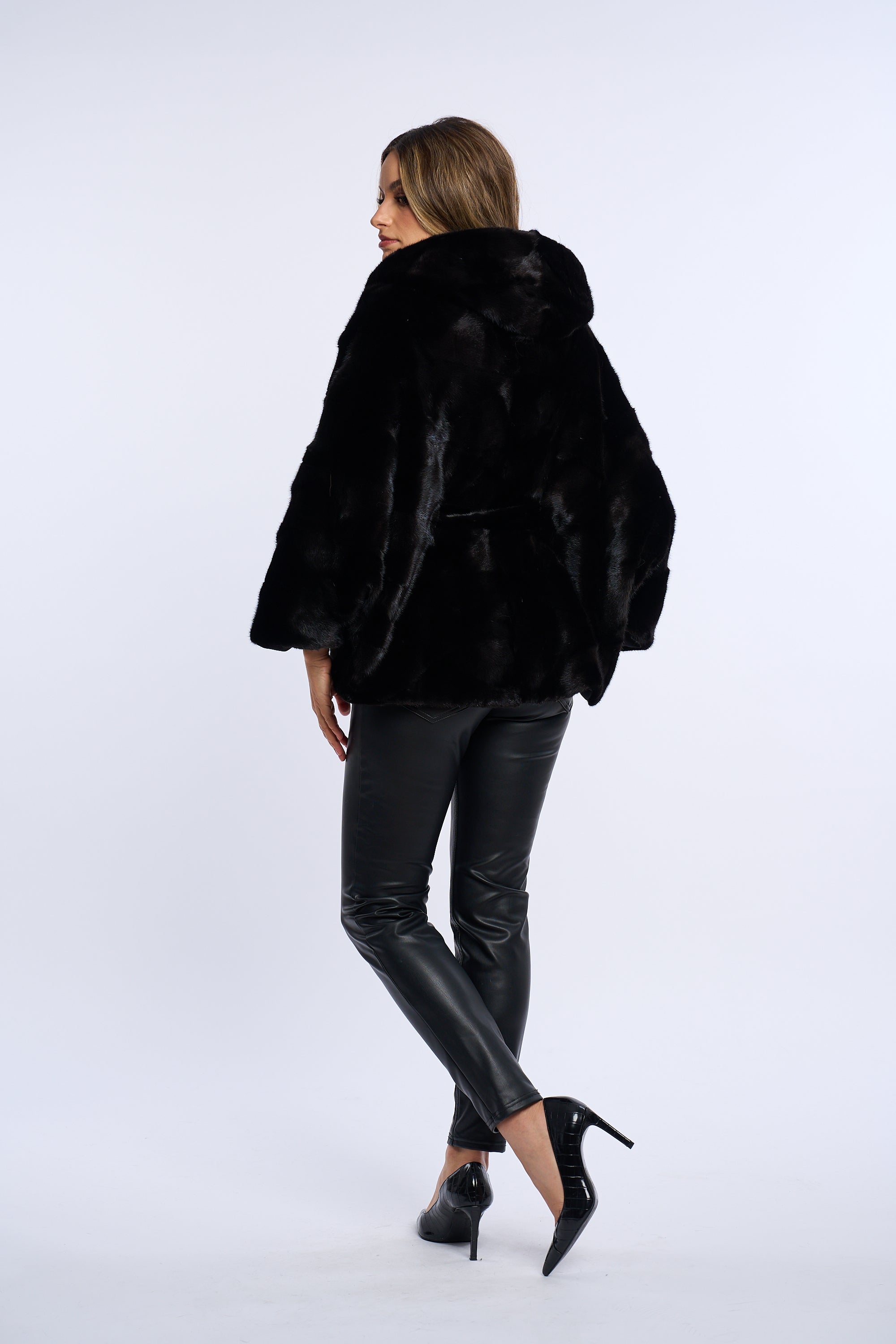 Haina blana naturala de vizon bucatele, stil fluture