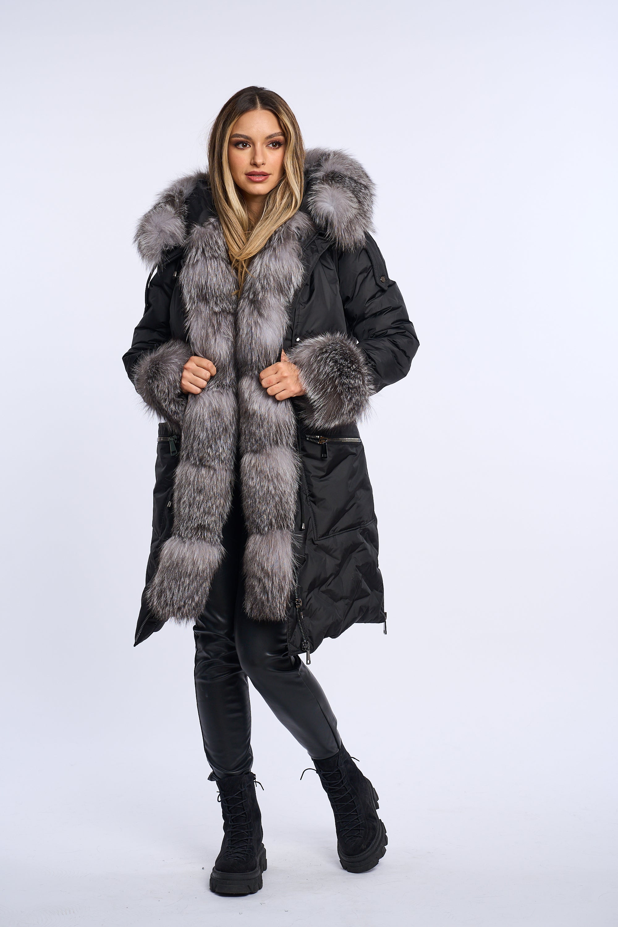 Geaca fas mat , parka lunga cu blana naturala de vulpe argintie