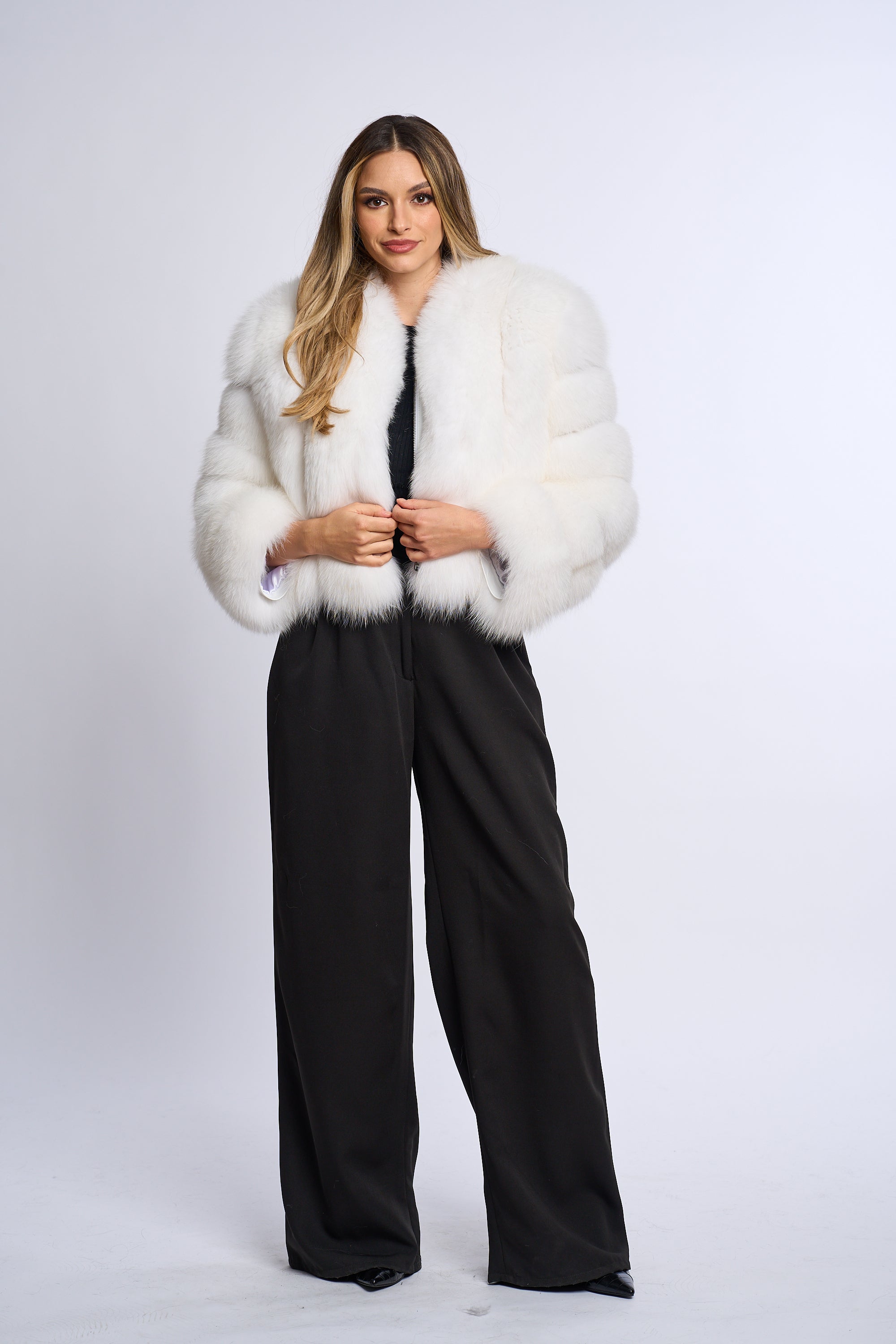 Haina blana naturala din vulpe model scurt 50 cm, alb spuma