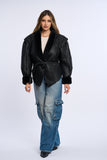Cojoc din blana de miel, Black